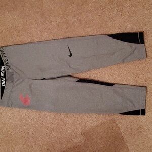 Women's Nike Pro Cool Capri Washington State Cougars Size S/XS